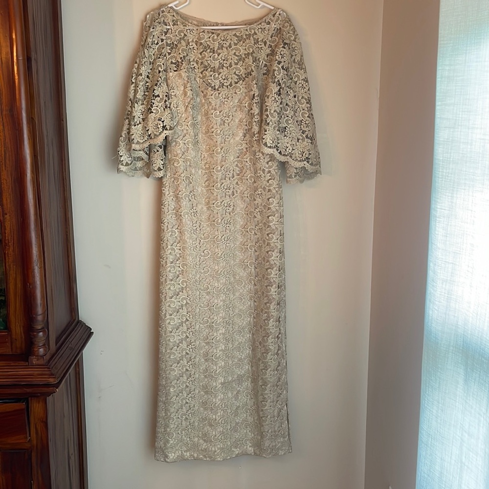Ralph Lauren Gold Metallic Lace Dress - Picture 3 of 7